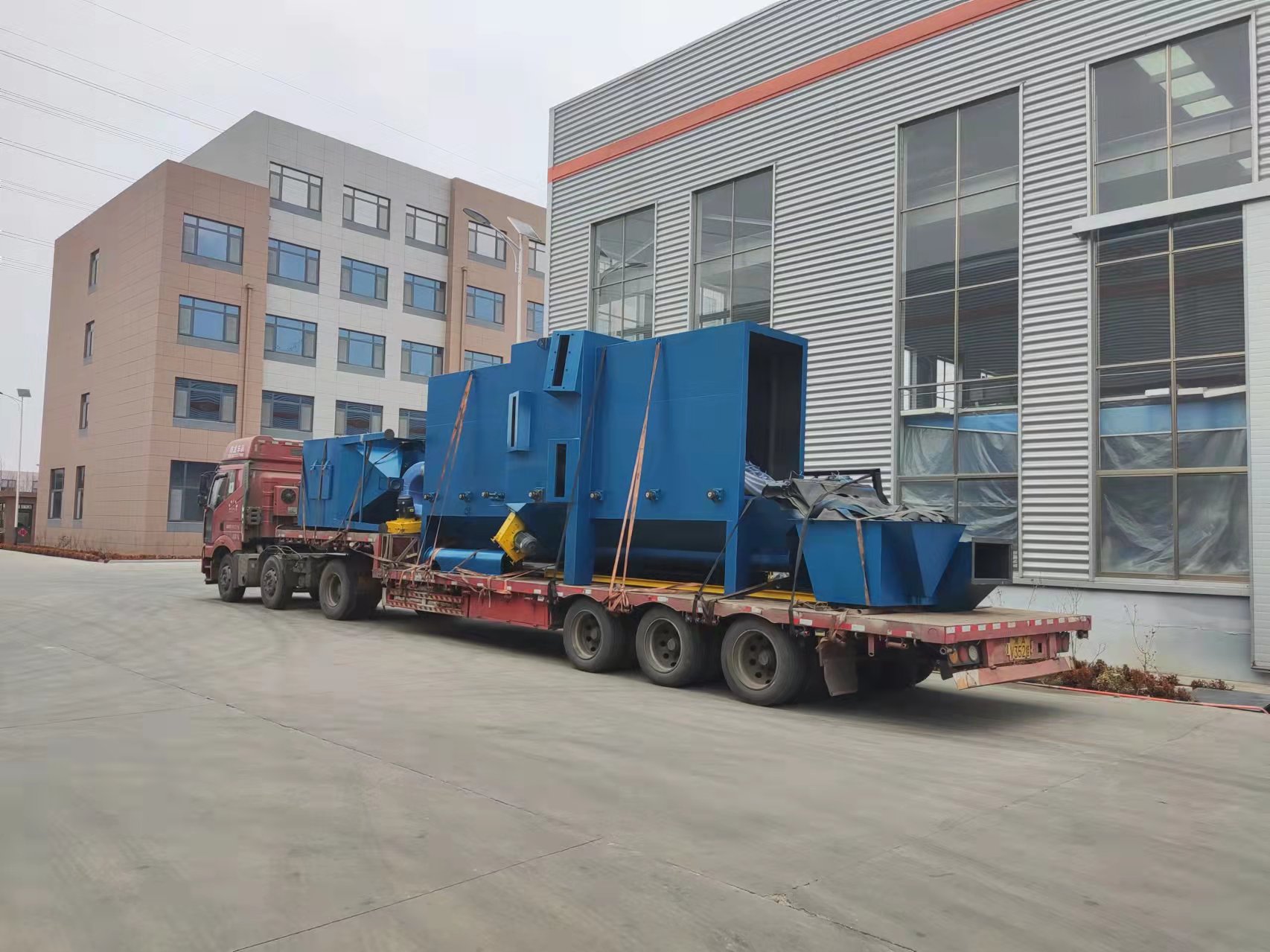 Q6910 rolstraalmachine verzonden naar Hebei